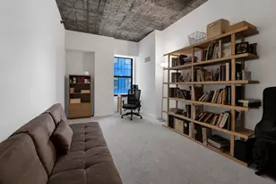 1122 W Catalpa Ave, Chicago, IL 60640 - Photo 9