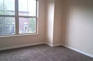 756 N Aspen Dr, Vernon Hills, IL 60061 - Photo 23