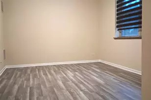 756 N Aspen Dr, Vernon Hills, IL 60061 - Photo 3