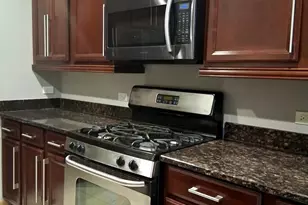 756 N Aspen Dr, Vernon Hills, IL 60061 - Photo 11