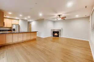 421 S Ridgeland Ave, Oak Park, IL 60302 - Photo 3