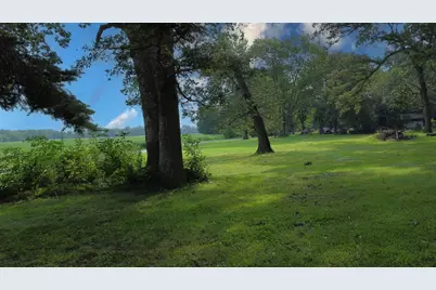 2214 N State Route 1, Watseka, IL 60970 - Photo 39