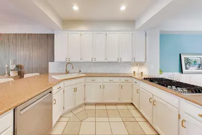 26443 N Ridge Court, Mundelein, IL 60060 - Photo 17