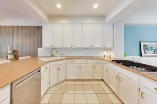26443 N Ridge Ct, Mundelein, IL 60060 - Photo 17