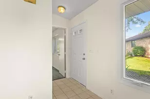 6616 Sandalwood Close, Rockford, IL 61108 - Photo 17