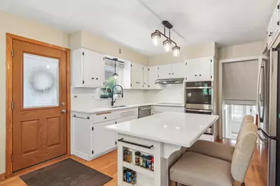 205 Glenview Road, Glenview, IL 60025 - Photo 15