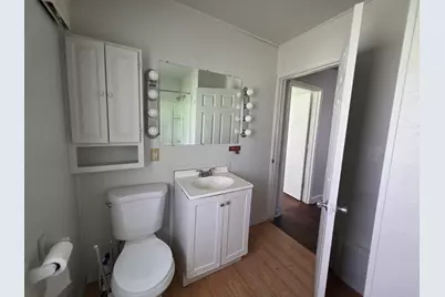 2302 Horeb Avenue, Zion, IL 60099 - Photo 7