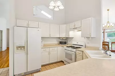 4619 Cornerstone Drive, Winthrop Harbor, IL 60096 - Photo 15