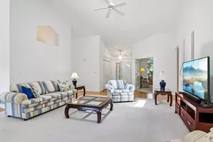 4619 Cornerstone Dr, Winthrop Harbor, IL 60096 - Photo 9