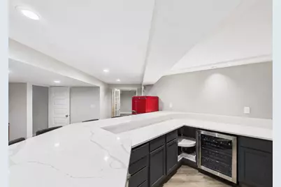 6402 Valley Ridge Drive, Plainfield, IL 60586 - Photo 9