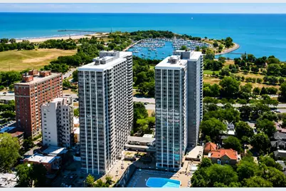 4250 N Marine Drive #807, Chicago, IL 60613 - Photo 1