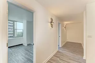 4250 N Marine Dr, Chicago, IL 60613 - Photo 7