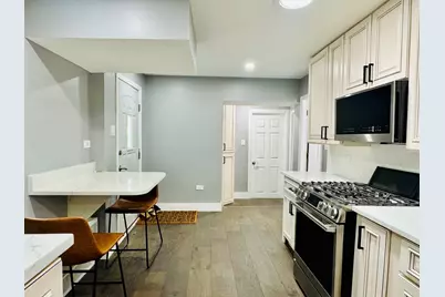 7258 W 72nd Street, Bridgeview, IL 60455 - Photo 7
