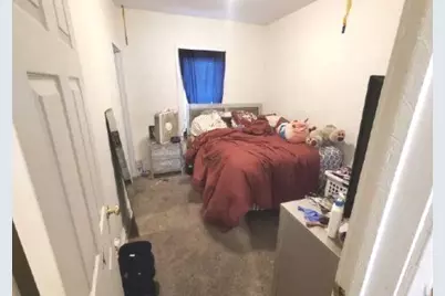 1016 Park Avenue, North Chicago, IL 60064 - Photo 9
