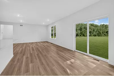 420 Rockwell Road, Aurora, IL 60506 - Photo 5
