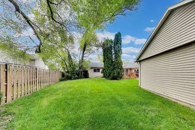 1300 Jefferson Road, Hoffman Estates, IL 60169 - Photo 33