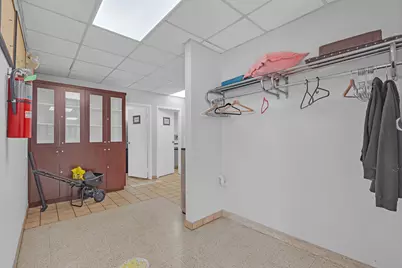 8057 N Milwaukee Avenue, Niles, IL 60714 - Photo 15