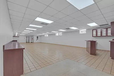8057 N Milwaukee Avenue, Niles, IL 60714 - Photo 7