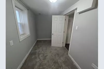 8622 S Escanaba Avenue, Chicago, IL 60617 - Photo 17