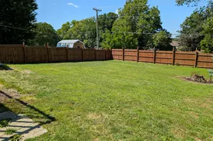 306 Richland Dr, Orangeville, IL 61060 - Photo 23