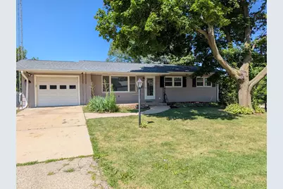 306 Richland Drive, Orangeville, IL 61060 - Photo 1