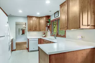 478 1st St, Antioch, IL 60002 - Photo 5