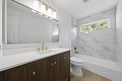 950 W Colfax Street, Palatine, IL 60067 - Photo 21