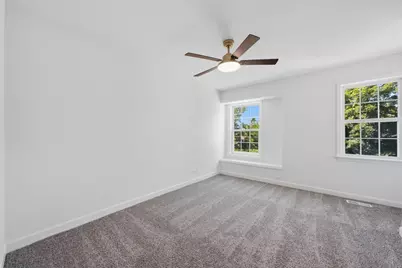 950 W Colfax Street, Palatine, IL 60067 - Photo 23