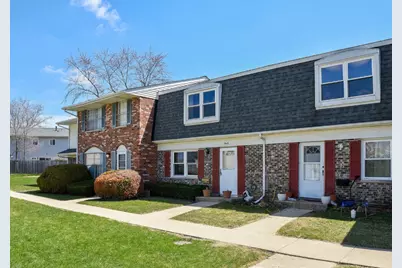 940 Miller Avenue, Streamwood, IL 60107 - Photo 1