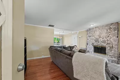 2406 Jordan Drive, Champaign, IL 61822 - Photo 5
