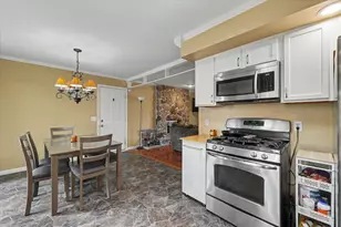 2406 Jordan Dr, Champaign, IL 61822 - Photo 15