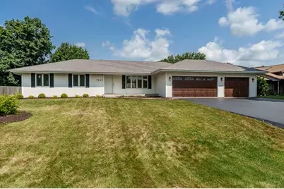 7242 Moss Canyon Road, Cherry Valley, IL 61016 - Photo 9