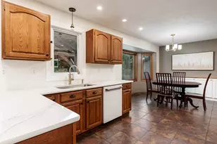 7242 Moss Canyon Rd, Cherry Valley, IL 61016 - Photo 31