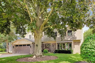 808 Dawes Street, Libertyville, IL 60048 - Photo 1