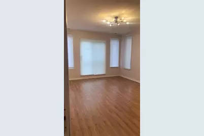 7955 S Manistee Avenue, Chicago, IL 60617 - Photo 3