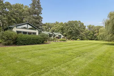 1122 Timber Trails Road, Downers Grove, IL 60516 - Photo 25