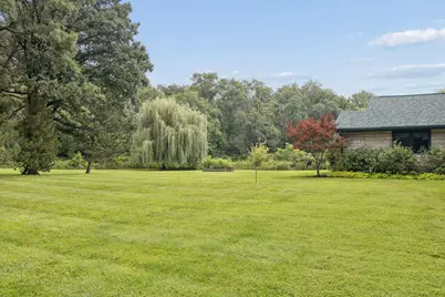 1122 Timber Trails Road, Downers Grove, IL 60516 - Photo 21