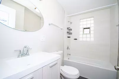 2824 N Springfield Avenue, Chicago, IL 60618 - Photo 37
