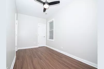 2824 N Springfield Avenue, Chicago, IL 60618 - Photo 17