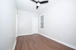 2824 N Springfield Ave, Chicago, IL 60618 - Photo 17