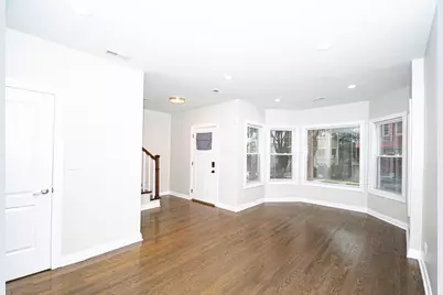 2824 N Springfield Avenue, Chicago, IL 60618 - Photo 5