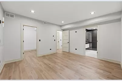 671 W Lake Cook Road, Palatine, IL 60074 - Photo 27