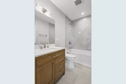 1036 Lake Street #2N, Oak Park, IL 60301 - Photo 13