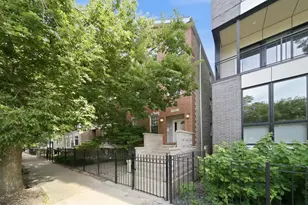 1457 W Fry St, Chicago, IL 60642 - Photo 1
