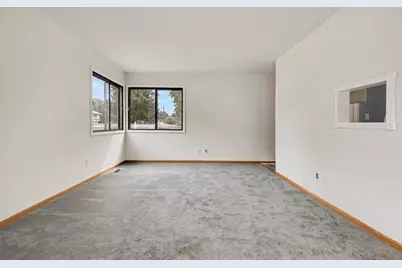1100 Saratoga Lane #1100, Chesterton, IN 46304 - Photo 5