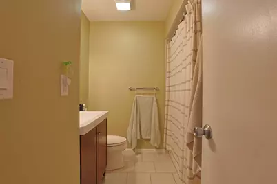 [Address not provided], Elmwood Park, IL 60707 - Photo 9