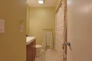 [Address not provided], Elmwood Park, IL 60707 - Photo 9