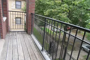 2054 W Chase Ave, Chicago, IL 60645 - Photo 17