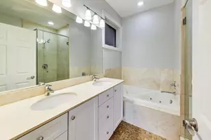 2418 W Cortez St, Chicago, IL 60622 - Photo 17