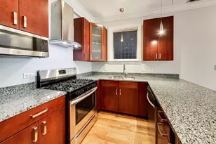 2418 W Cortez St, Chicago, IL 60622 - Photo 11